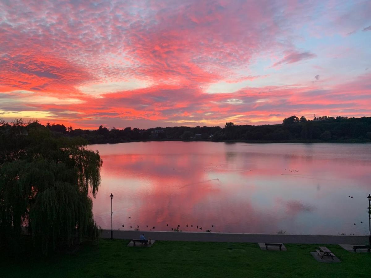 Scandi Style Apartment With Stunning Views Linlithgow Bagian luar foto